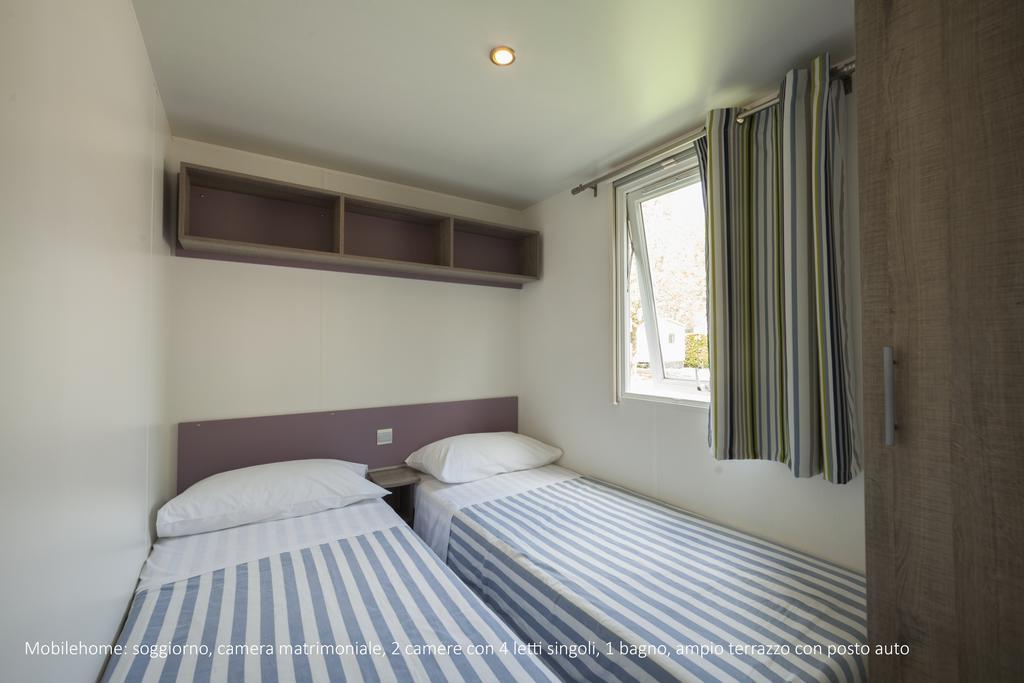 Camping Da Giovanni Peschiera del Garda Exteriör bild