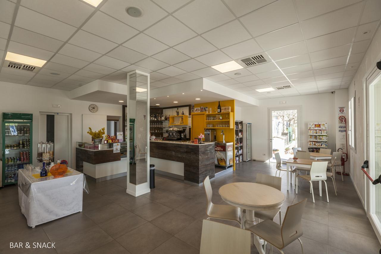 Camping Da Giovanni Peschiera del Garda Exteriör bild