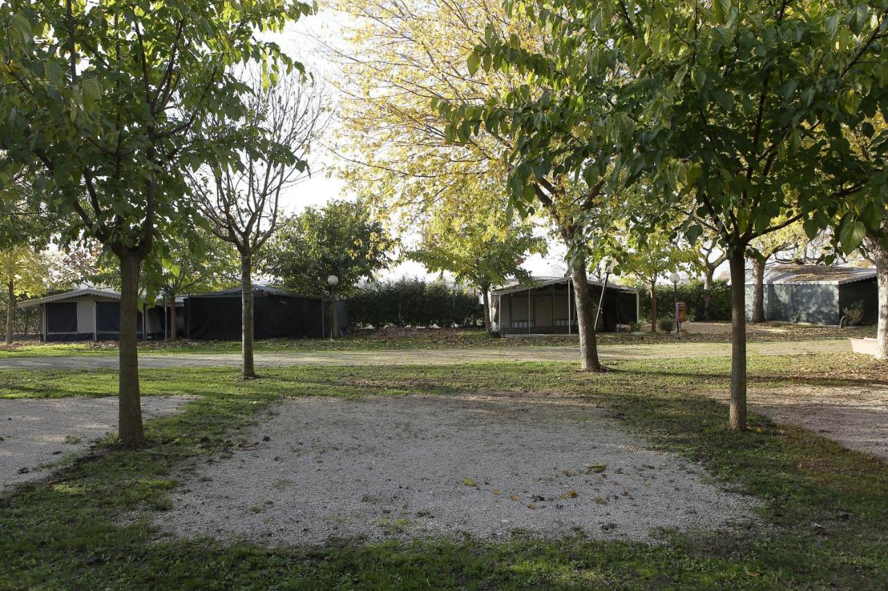 Camping Da Giovanni Peschiera del Garda Exteriör bild